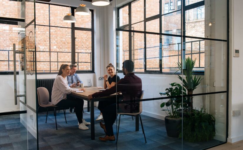 Small meeting rooms for important business decisions