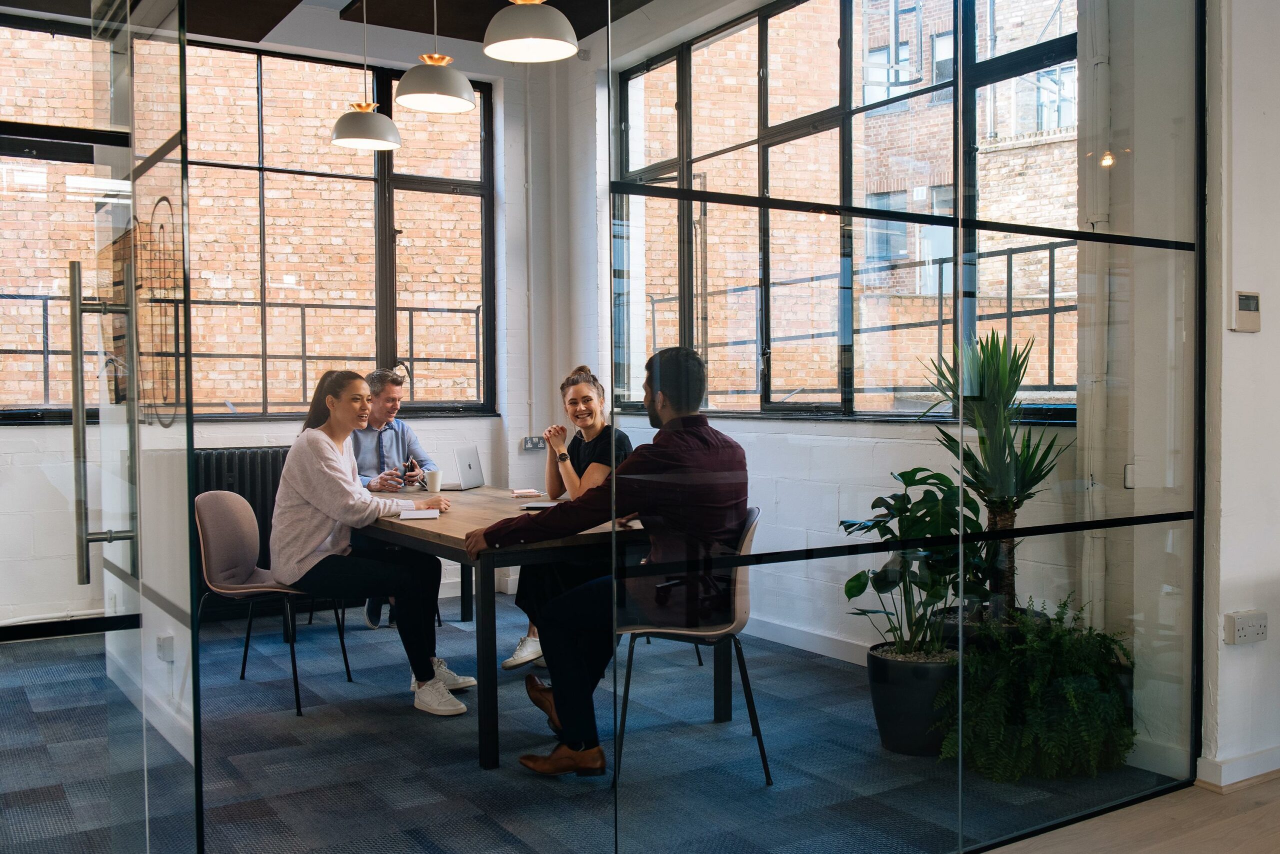 Small meeting rooms for important business decisions