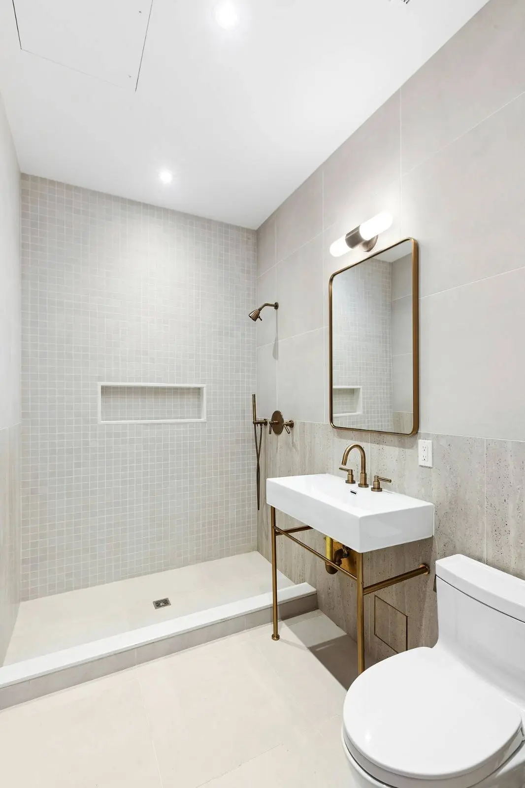 147 Spring Street, 2nd Floor