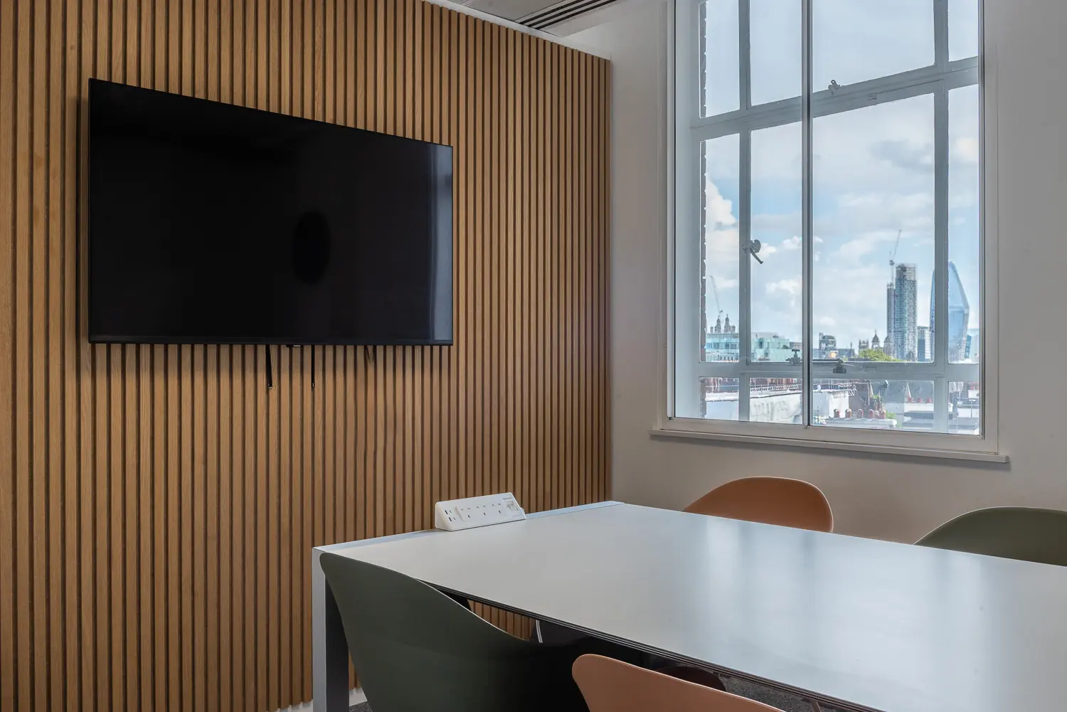 eOffice Holborn - Meeting Room up to 4 ppl