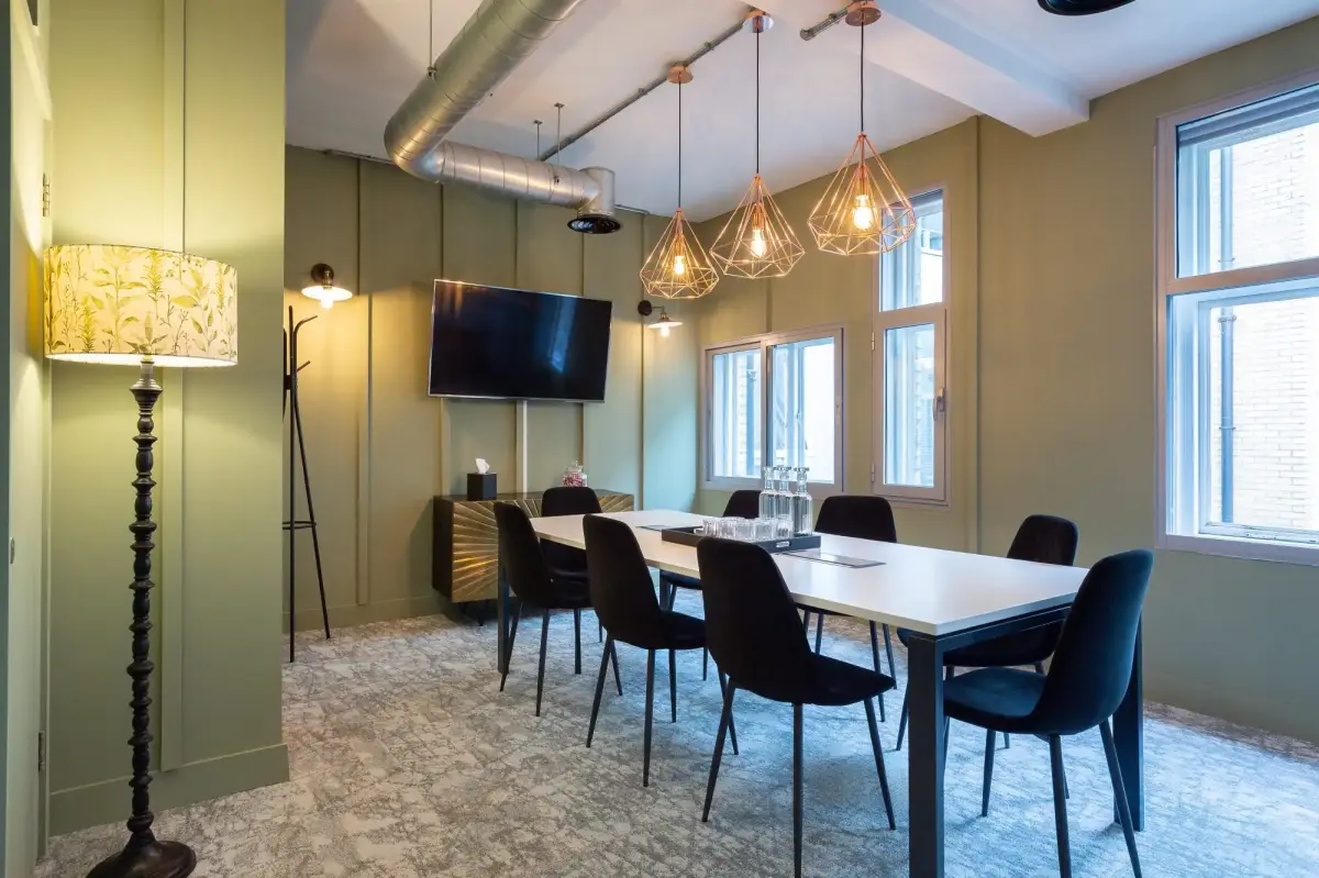 Meeting Room 2 (8)