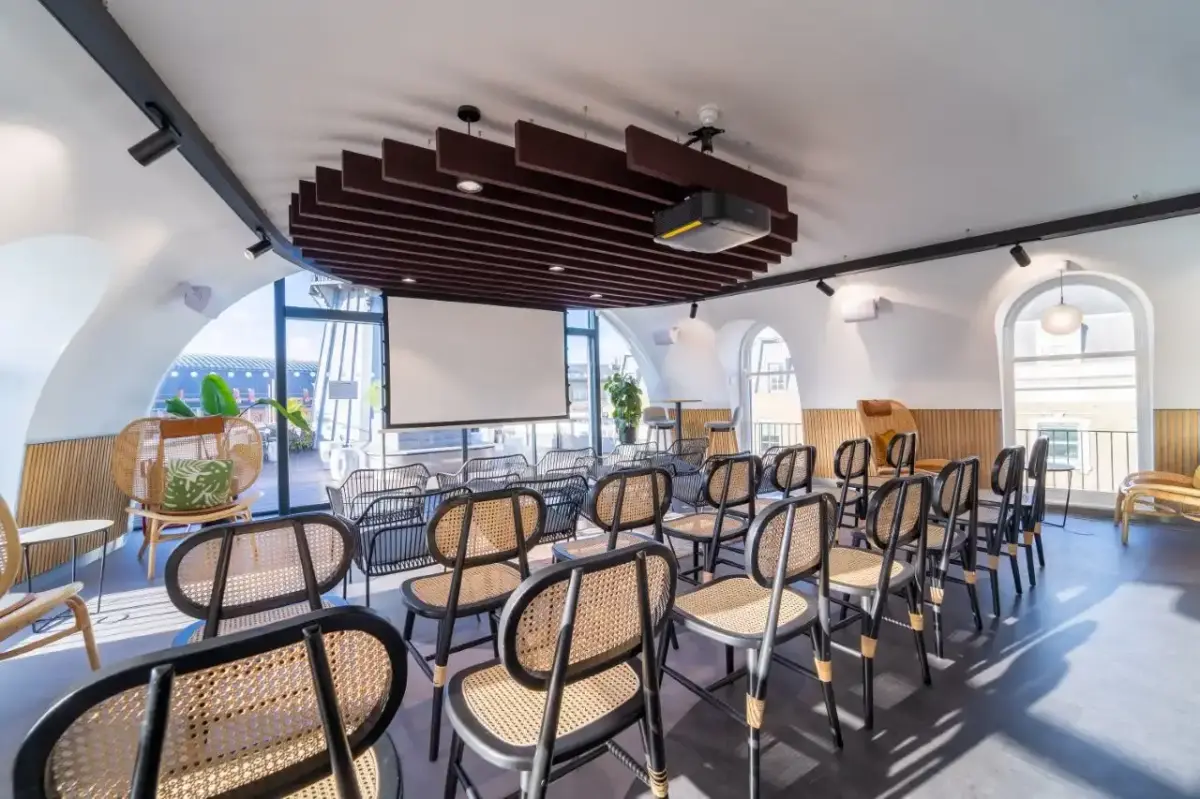 Roof Terrace (35)