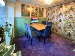 The Parlour Meeting Room at Desklodge House (5 people)