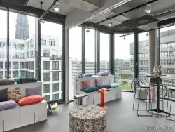 Coworking Hot Desk