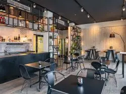 Coworking Hot Desk