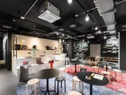 Coworking Hot Desk