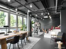 Coworking Fixed Desk