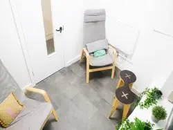 The Lounge 