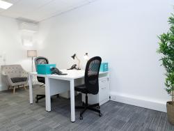 Desk Offices for 1-25 people