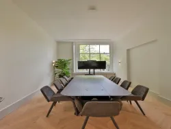 Zaan Meeting Room