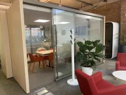 Meeting Room up to 10 ppl